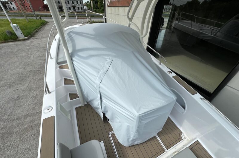 Foto Barca con cabina Walk Around Calion Boats 21.50 - 13