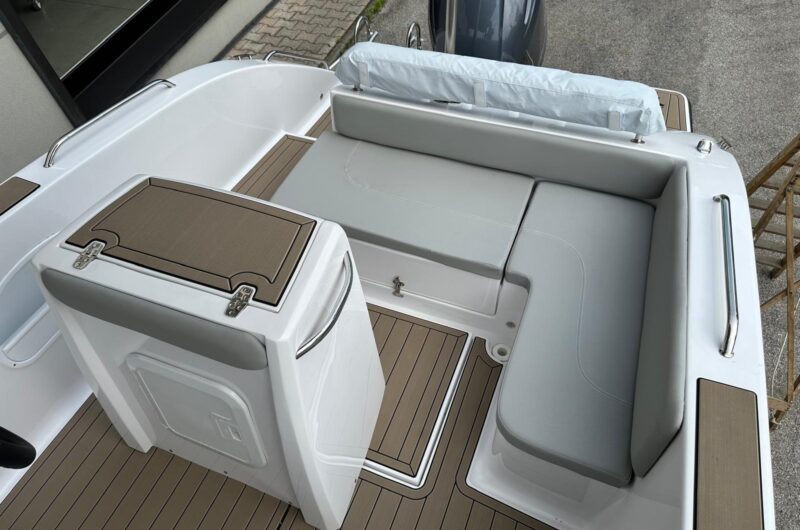 Foto Barca con cabina Walk Around Calion Boats 21.50 - 17