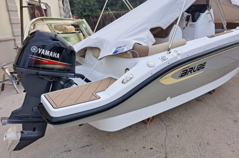 Foto Usato Brube Burano 19 + Yamaha F40 GETL Supreme - 14