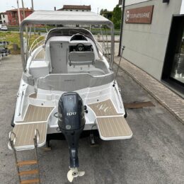 cabinato 650