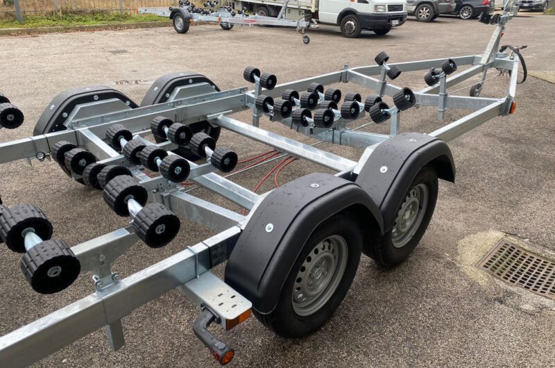 Carrello Barca 2500 Kg Doppio Asse CTF (5)