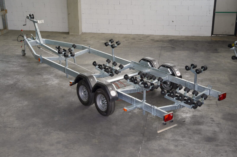 Carrello Barca o Gommone 3500 Kg Doppio Asse (7)