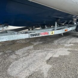 gommone con carrello