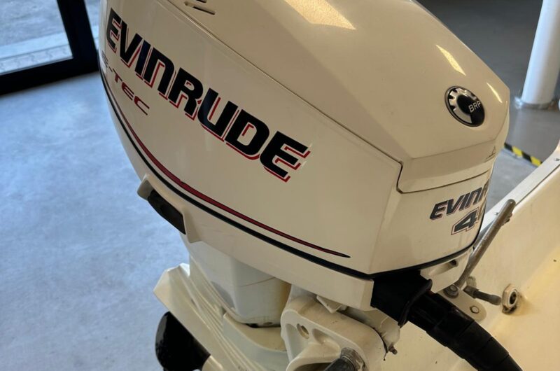 Foto Fuoribordo Usato Evinrude 40 E-Tec - 4