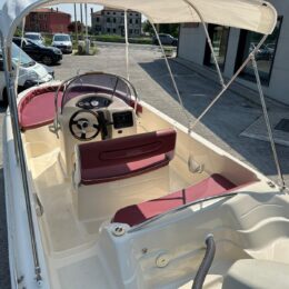 Foto Occasione Usato Ranieri 19 Shark Open + Yamaha F40 HETL - 13