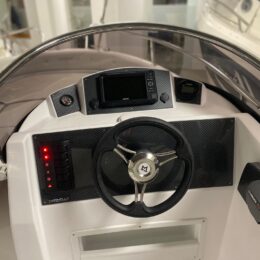 Foto Usato Marinello 18 Eden New + Yamaha F40 60 - 9