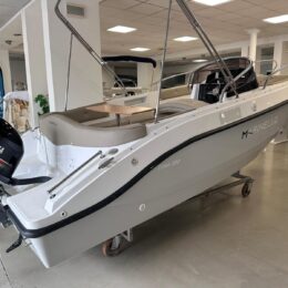 Usato Marinello Eden 590 Open senza patente (16) usato nodi zero marinello