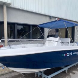 usato barca open console centrale