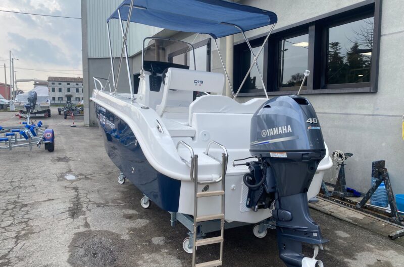 Foto Usato Open Barqa Q19 + Yamaha F40 HETL Senza Patente - 2