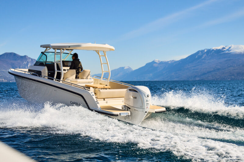 elegante cabinato day cruiser capelli alma 27
