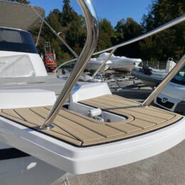 IMG-20251003-WA0025 Foto DEMO Marinello 590 Cabin + Yamaha F115 Pronta Consegna - 5