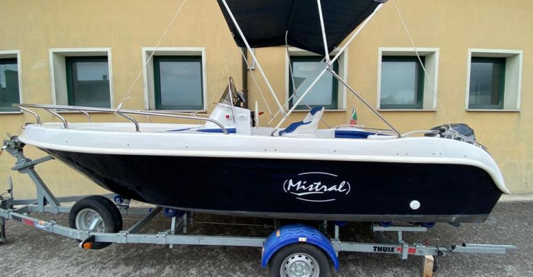 Barca Open Mistral Sfera + Yamaha F40 DETL senza patente