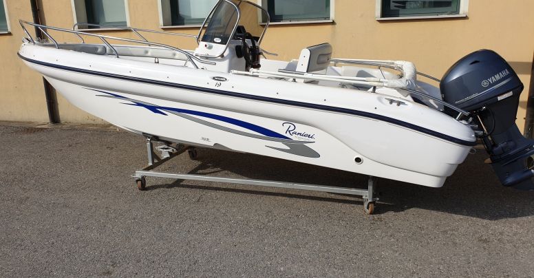 Open Ranieri 19 Voyager + Yamaha F 40 guida senza patente